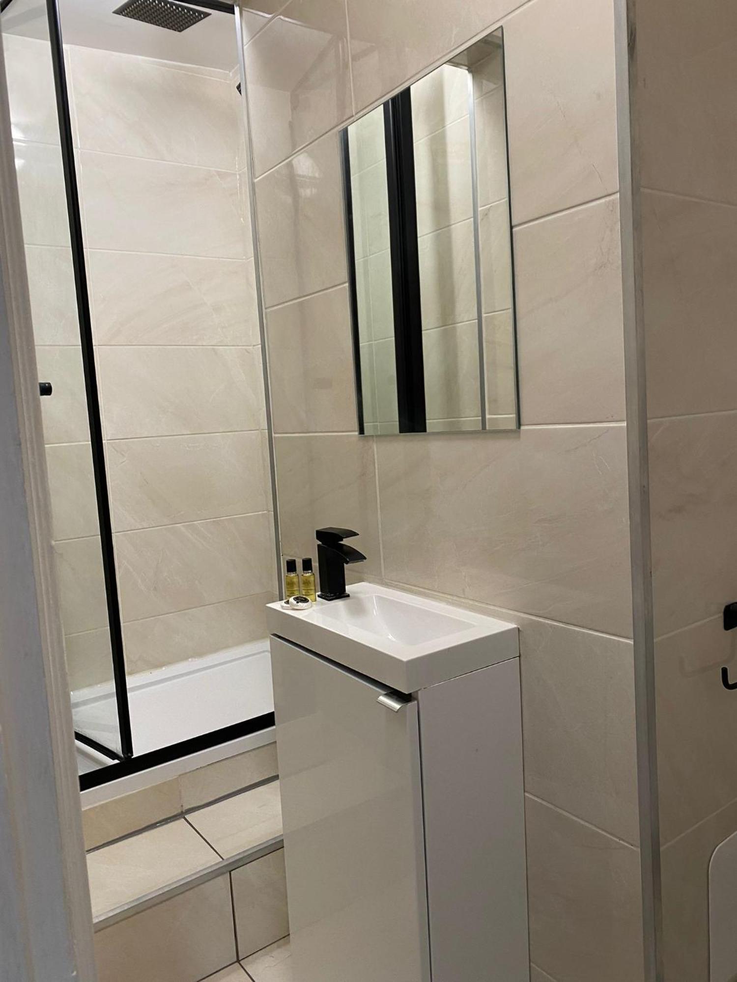 The Chapter- Knightsbridge Suites Лондон Экстерьер фото